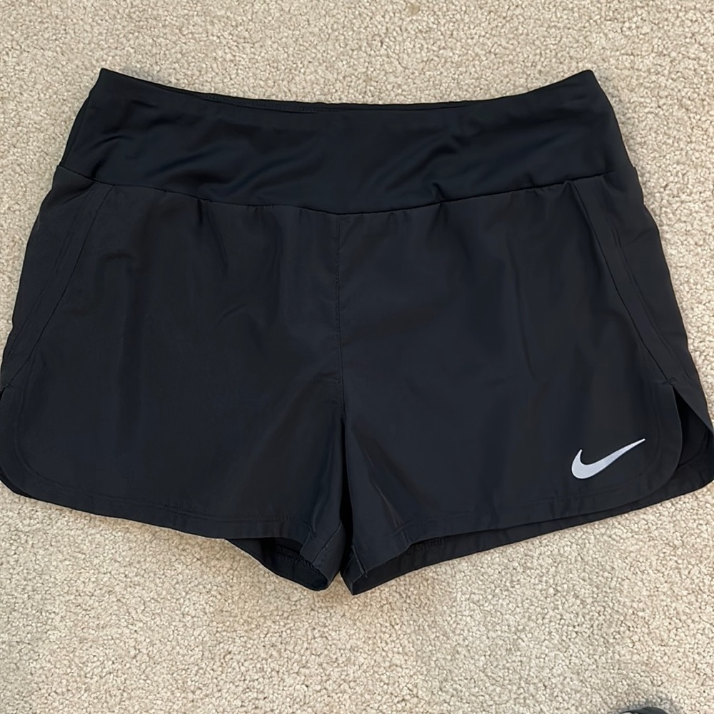 Black Nike Crew short